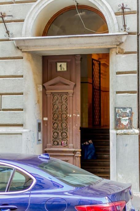 شقة Cozy Nest By The Andrassy Avenue بودابست المظهر الخارجي الصورة